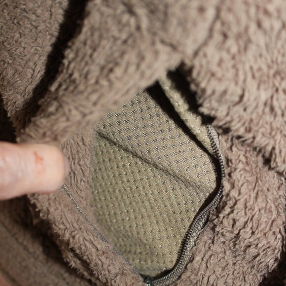 Marmot Brown Faux Fur Full Zip Hooded Jacket Size M Super Soft Style A91040 - Picture 6 of 16